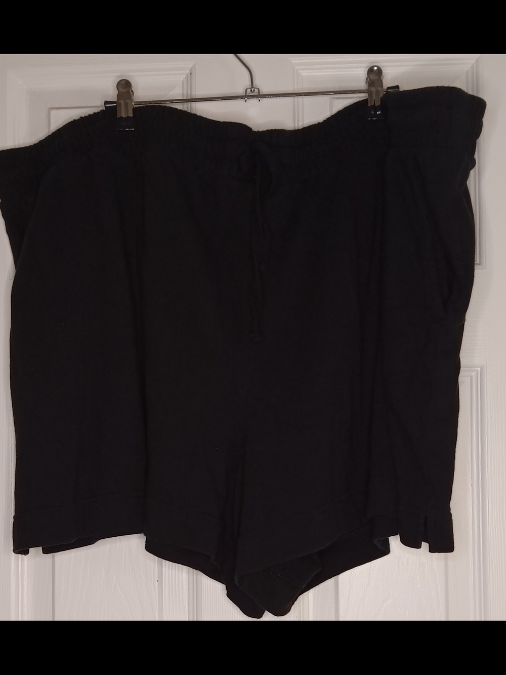 Terra & Sky Black Elastic Waist Shorts 4X